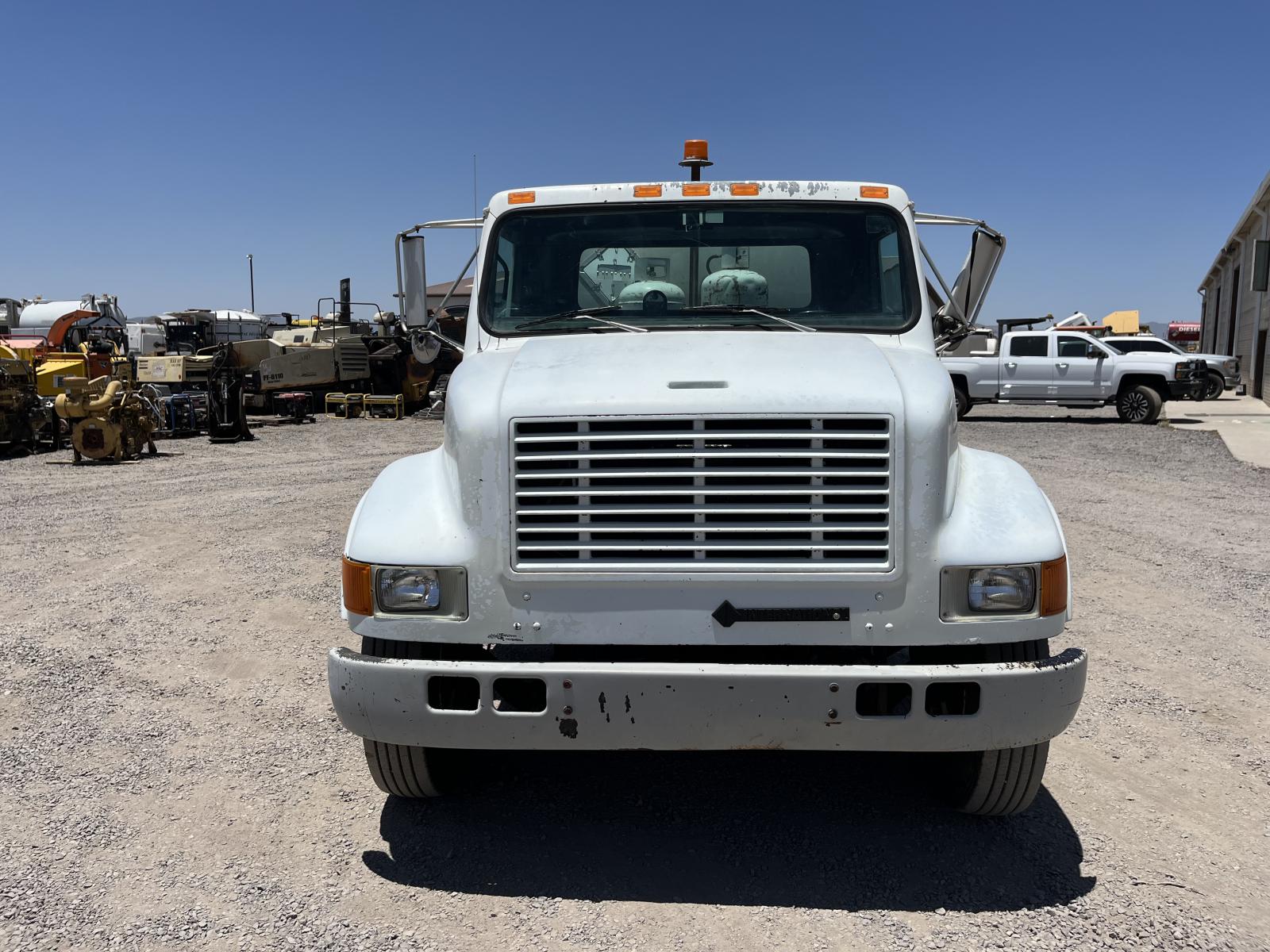 CAMION PETROLIZADOR ETNYRE MU10TRK